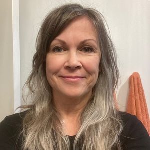 Meet your Posher, Karin